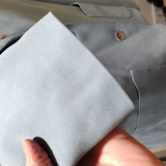 Talbots baby blue silk blazer. Mint condition. Size 16 - Picture 5 of 8